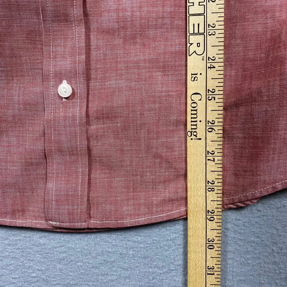 LL Bean Mens M Red Short Sleeve Button Down Traditional Fit Chambray 500509